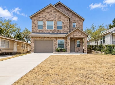 /international/us/2407-lee-avenue-fort-worth-tx-110110365862/