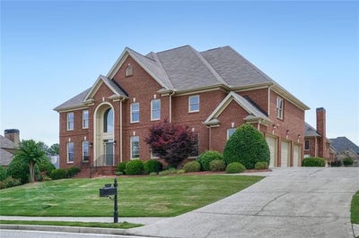 /international/us/2646-hunters-place-landing-grayson-ga-110108381053/