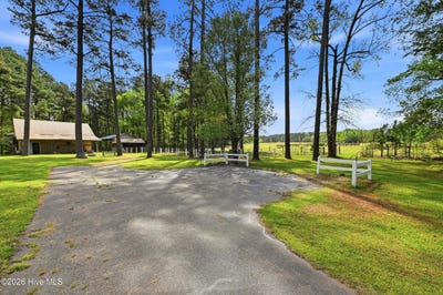 /international/us/2639-nc-highway-211-clarkton-nc-110106974525/