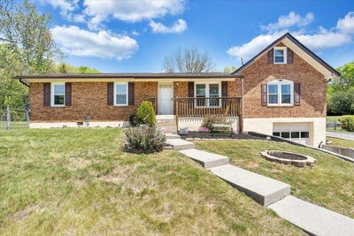 /international/us/1079-mildred-st-fincastle-va-110107848604/