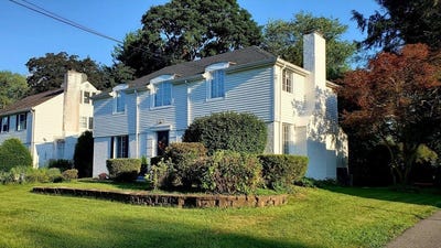 /international/us/83-longfellow-dr-longmeadow-ma-110101101926/