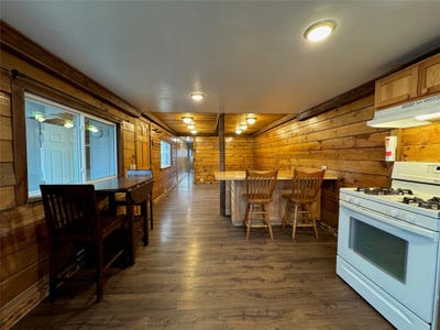 /international/us/403-n-washington-street-boulder-mt-110108009677/