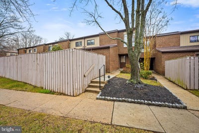 /international/us/23-saddle-court-pikesville-md-110106250993/