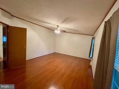 /international/us/220-shippensburg-mobile-estate-shippensburg-pa-110100068421/