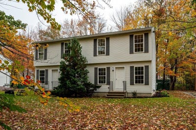 /international/us/125-sullivan-street-berwick-me-110120612350/
