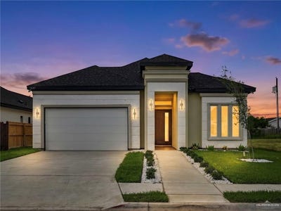 /international/us/1307-s-9th-street-alamo-tx-110108551990/