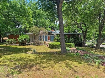 /international/us/522-w-downing-street-tahlequah-ok-110108398020/