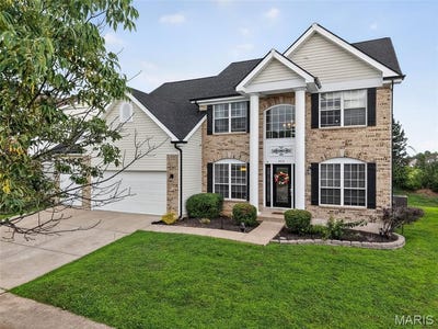 /international/us/223-fairway-green-drive-o-fallon-mo-110101259608/?lang=en