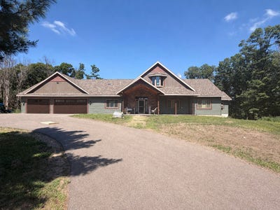 /international/us/10984-harvest-road-little-falls-mn-110105503378/