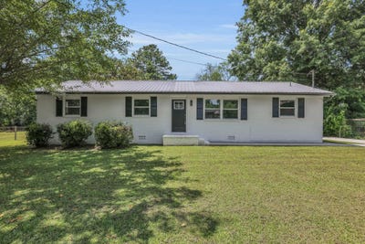 /international/us/475-hiawatha-circle-chickamauga-ga-110100656190/