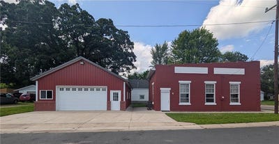 /international/us/445-main-street-clearwater-mn-110104541460/