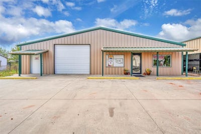 /international/us/602-arkansas-avenue-sayre-ok-110100565938/