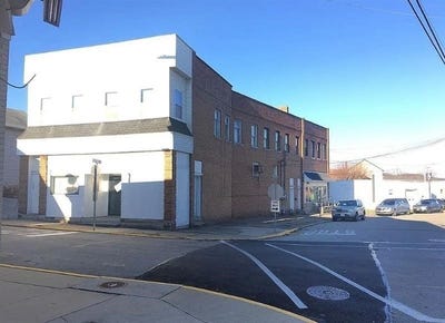 /international/us/300-longfellow-st-vandergrift-pa-110108574794/