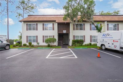 /international/us/2400-forest-drive-inverness-fl-110108445203/