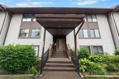 /international/us/730-cliffs-drive-ypsilanti-mi-110100314602/