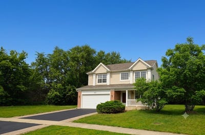 /international/us/771-s-sienna-drive-round-lake-il-110108852923/