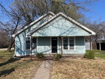 /international/us/110-s-hubbard-street-alvord-tx-110106152887/