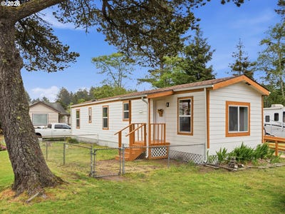 /international/us/22212-pacific-way-oceanpark-wa-110108267233/