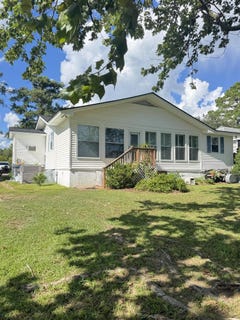 /international/us/1665-taw-caw-drive-summerton-sc-110109749386/