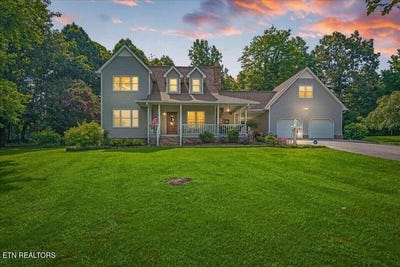 /international/us/284-county-road-545-englewood-tn-110119531196/