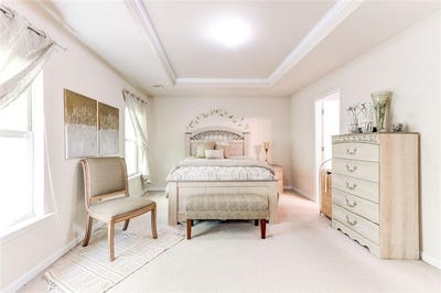 /international/us/2904-ridgeview-drive-sw-atlanta-ga-110098680239/