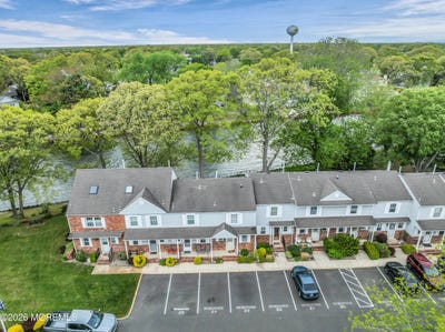 /international/us/1410-johnson-avenue-point-pleasant-nj-110108164986/