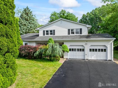 /international/us/6-dexter-road-east-brunswick-nj-110100163094/