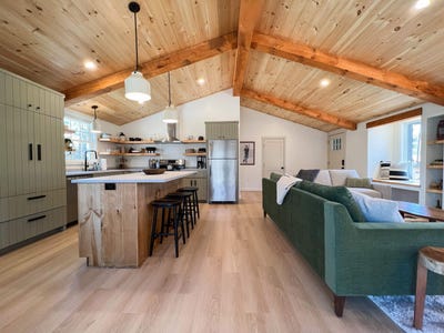 /international/us/15-abenaki-avenue-conway-nh-110108491973/