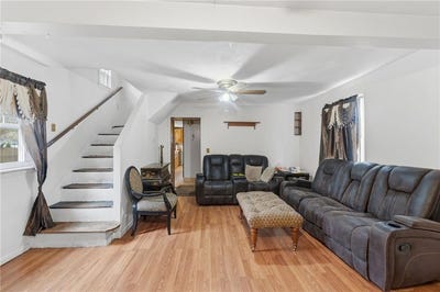 /international/us/171-canfield-avenue-warwick-ri-110107315177/