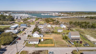 /international/us/513-mulberry-street-beaufort-nc-110106493389/