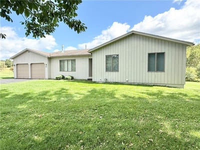 /international/us/109-whispering-oaks-lane-otego-ny-110110273678/