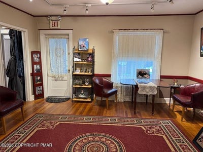 /international/us/824-ann-street-stroudsburg-pa-110106327090/