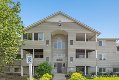 /international/us/8508-s-jasonville-court-se-caledonia-mi-110100077122/