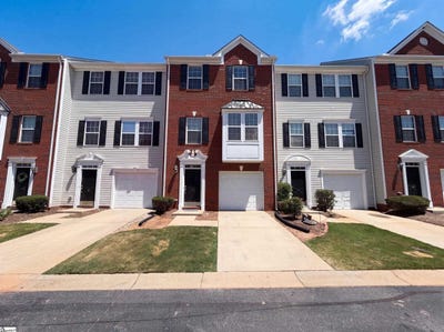 /international/us/104-sylvan-oak-way-simpsonville-sc-110109374559/