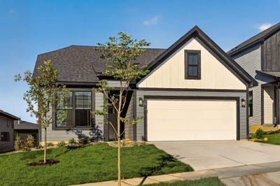 /international/us/2670-switchgrass-court-nw-rochester-mn-110110253456/