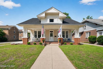 /international/us/907-broad-street-w-wilson-nc-110108378423/