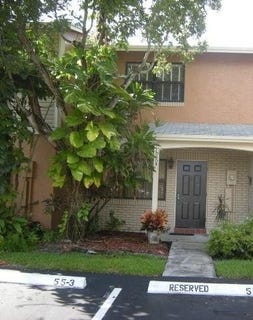 /international/us/10608-nw-6th-street-pembroke-pines-fl-110106444257/