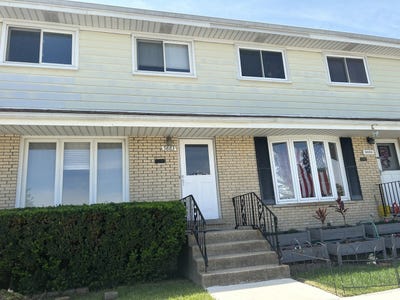 /international/us/9883-soreng-avenue-schiller-park-il-110108548591/