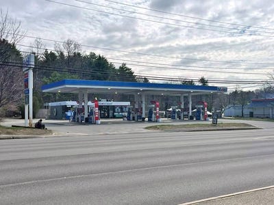 /international/us/345-center-st-auburn-me-110107725939/