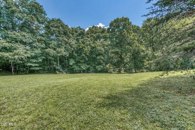 /international/us/845-whippoorwill-lane-marion-va-110100743879/