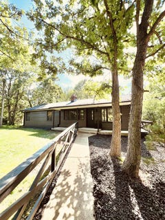 /international/us/3s306-winfield-road-warrenville-il-110110078808/