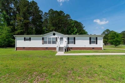 /international/us/3180-homestead-road-sumter-sc-110100215130/