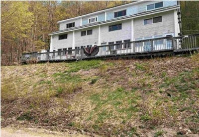 /international/us/832-grandview-lodge-road-plymouth-vt-110107882637/