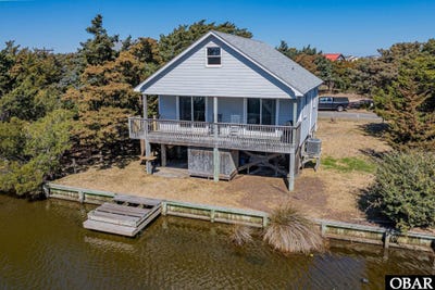/international/us/39228-pompano-drive-avon-nc-110120061867/