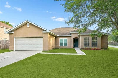 /international/us/1204-belair-boulevard-slidell-la-110107878441/