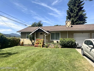 /international/us/2852-w-fairway-dr-coeur-d-alene-id-110101112624/