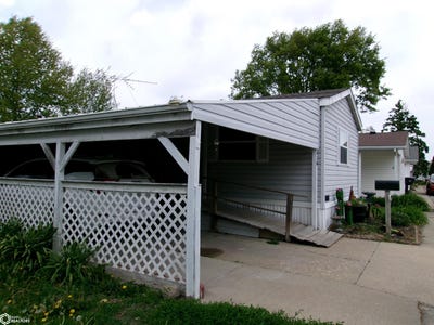 /international/us/829-quiet-harbor-creston-ia-110107959030/