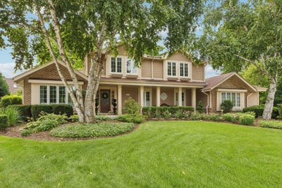 /international/us/5631-gatewood-ln-greendale-wi-110101424266/?lang=en