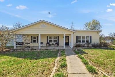 /international/us/329-lakeview-road-old-monroe-mo-110106765821/