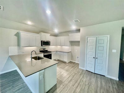 /international/us/525-ardsley-lane-forney-tx-110108930333/